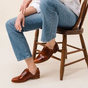 Nisolo Women's Tan Leather Flats